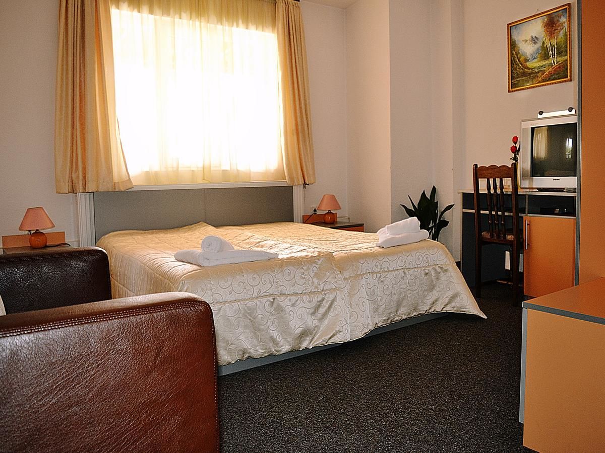 Отель Family Hotel Miglena Говедарци